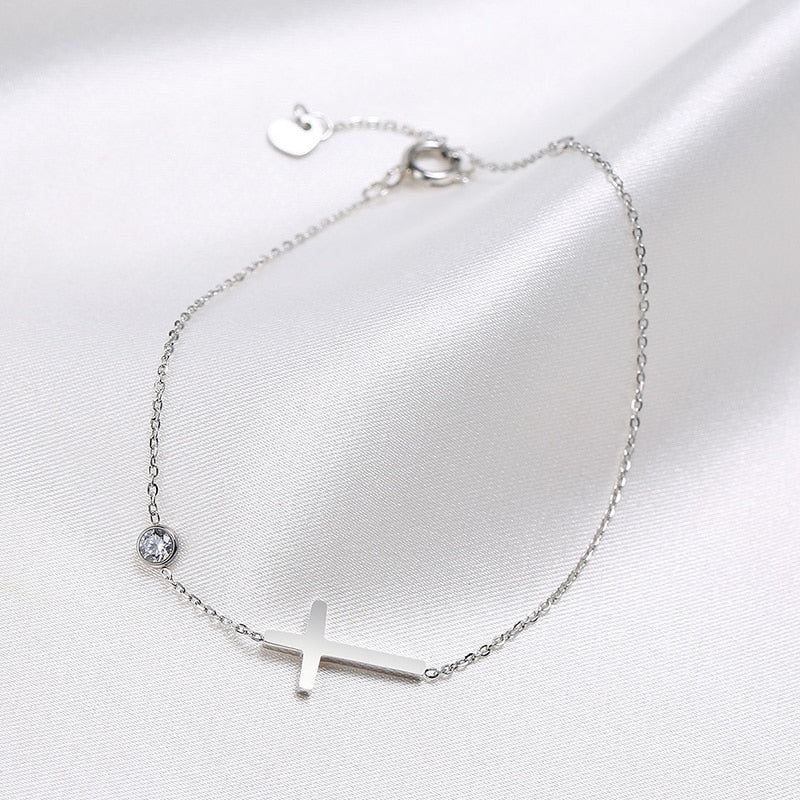 Pulseira Minimalista com Gota de Zircônia - Cruz Sagrada